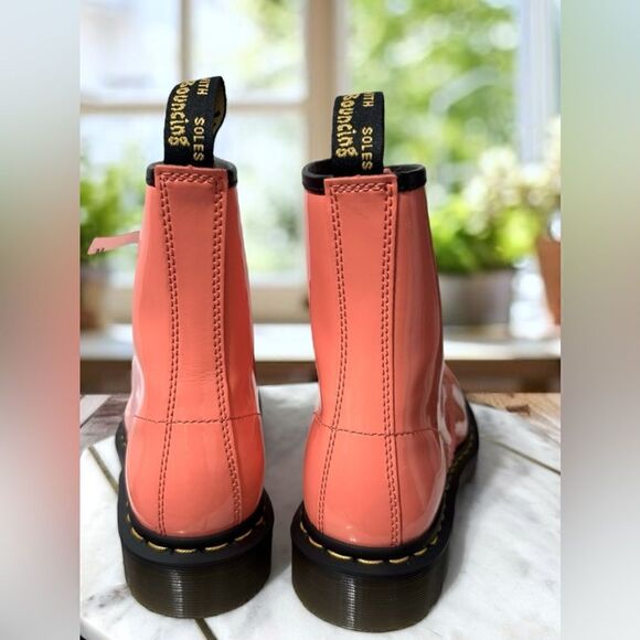 NWT Dr. Marten’s 1460 Patent Lamper Coral Pink Leather Boots Size 8 EU 39 - Picture 11 of 13